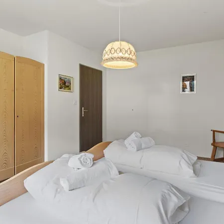 Apartment Triangel D Grossenberger By Interhome *